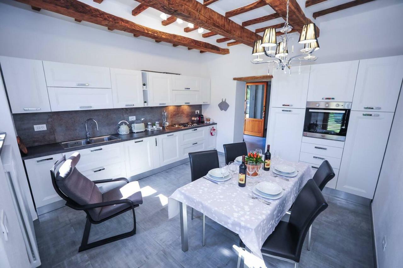 La Finestra Sul Castello Apartment Arcidosso Bagian luar foto